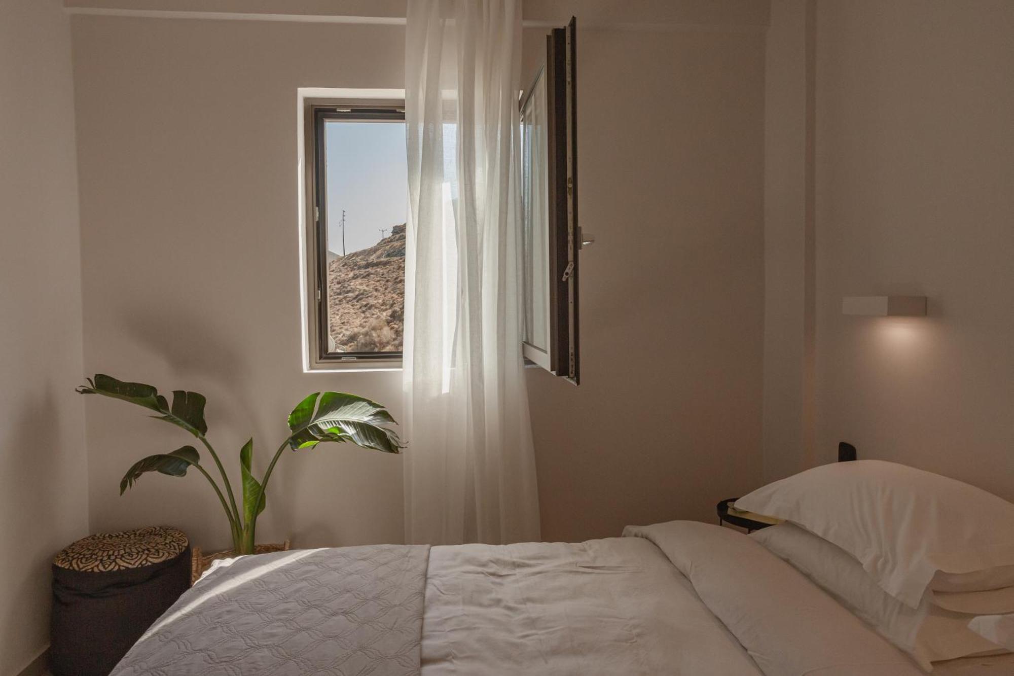 Amal Kythnos Suites Exterior photo