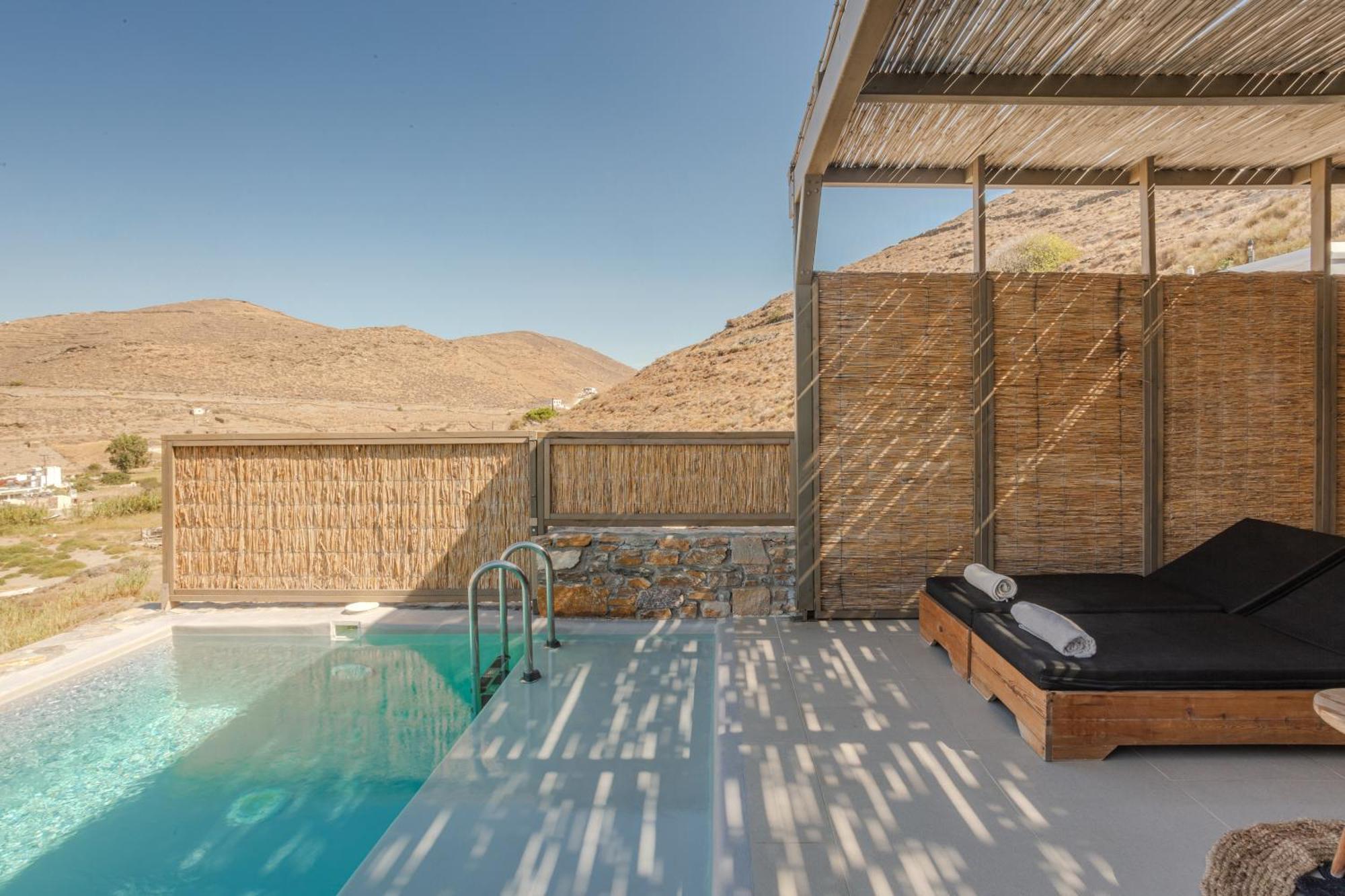 Amal Kythnos Suites Exterior photo