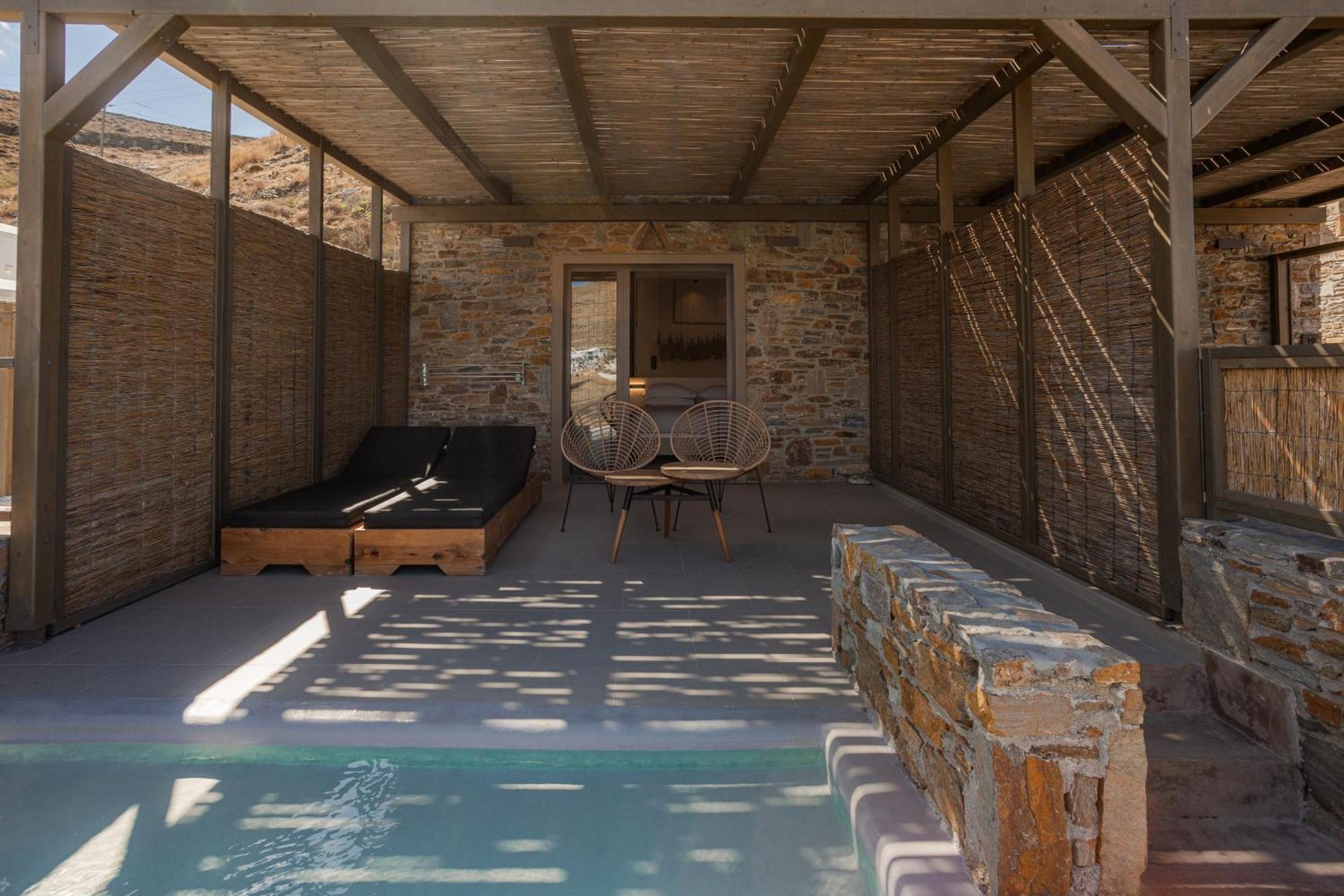 Amal Kythnos Suites Exterior photo